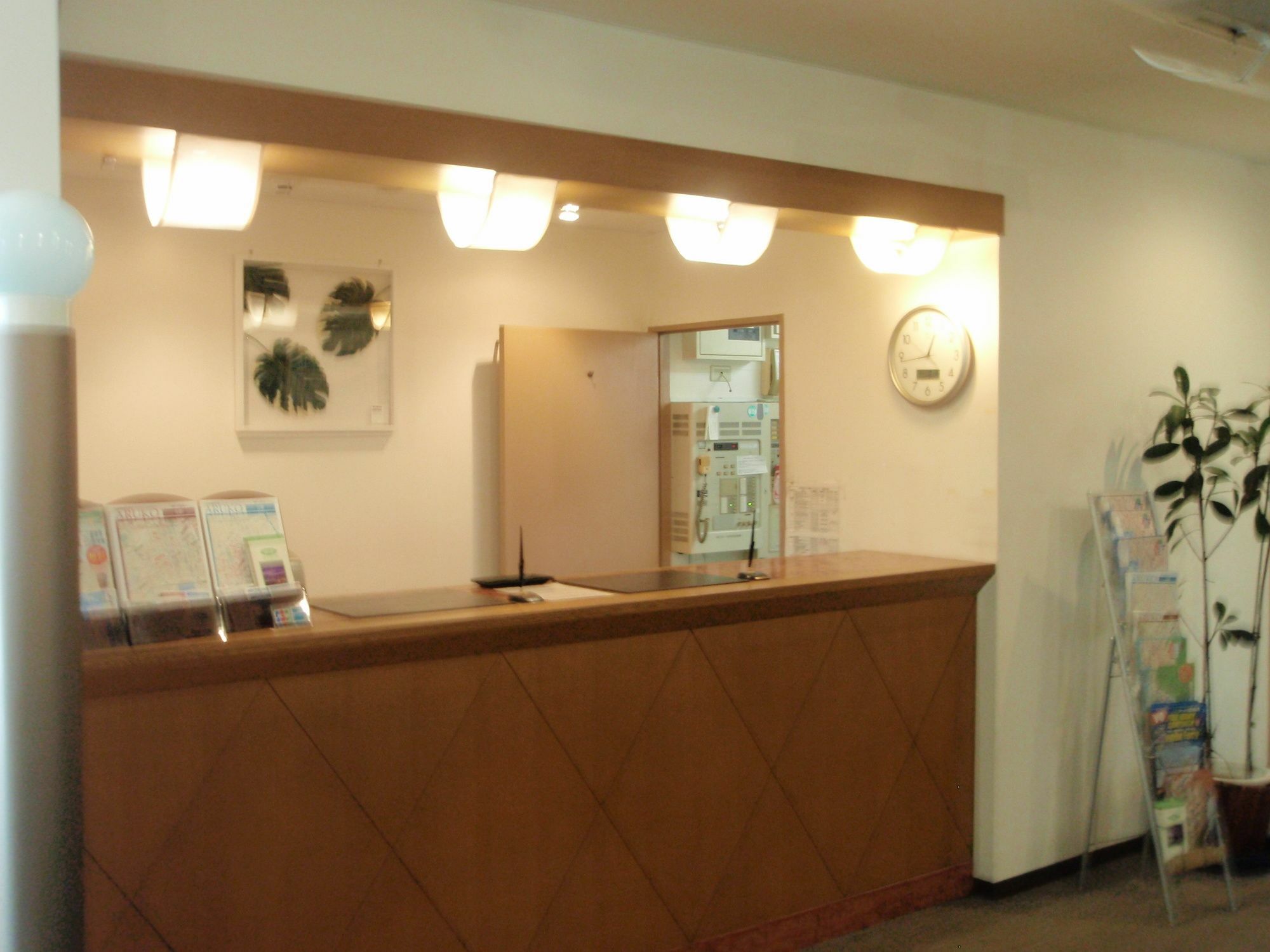 Capsule Hotel Kobe Sannomiya (Adults Only) Exterior foto
